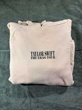NEW Taylor Swift The Eras Tour Cream Hoodie with Black Logo Size XXL